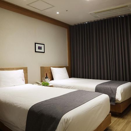 Incheon The Hotel Yeongjong Exterior foto