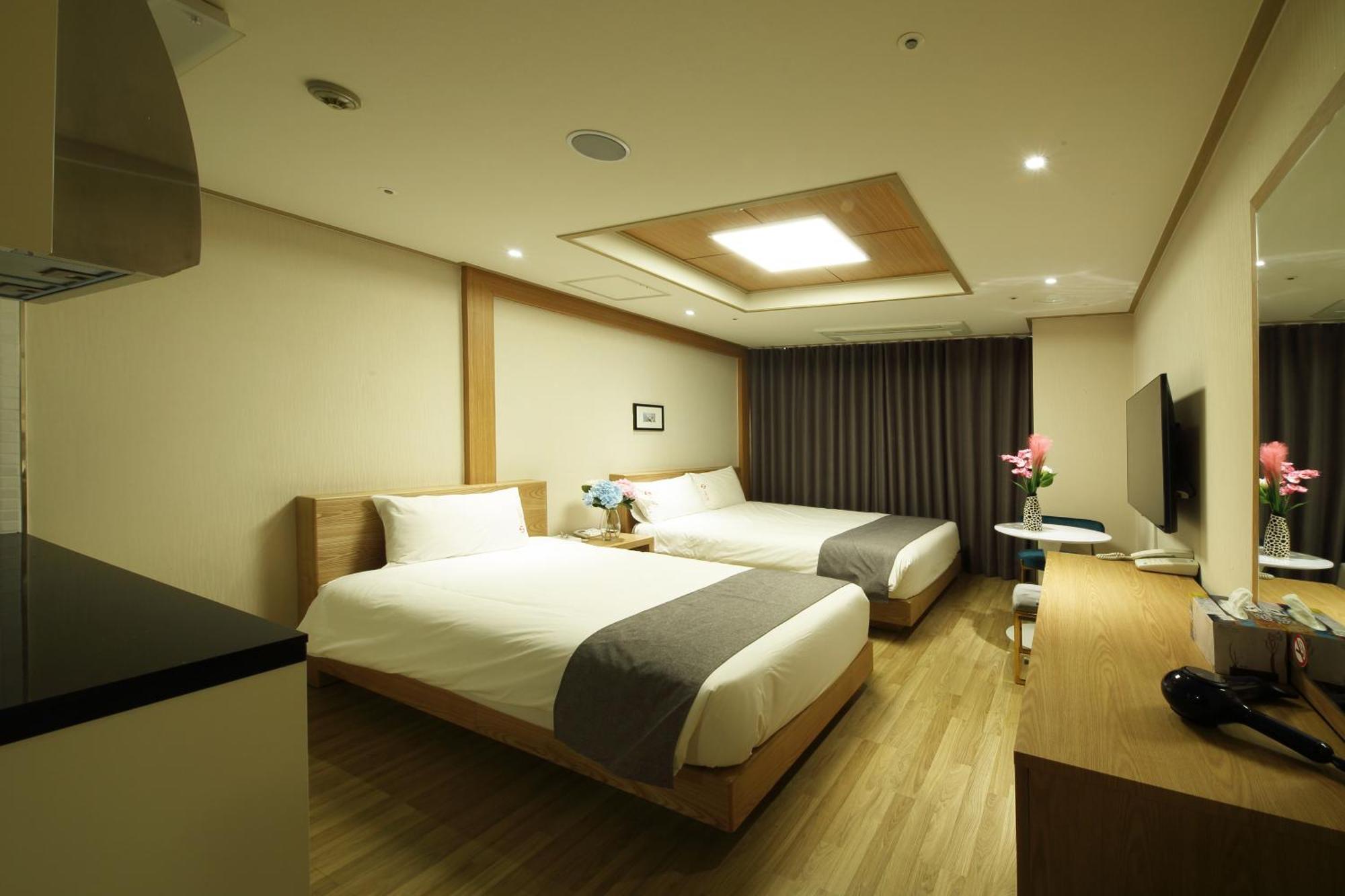 Incheon The Hotel Yeongjong Exterior foto