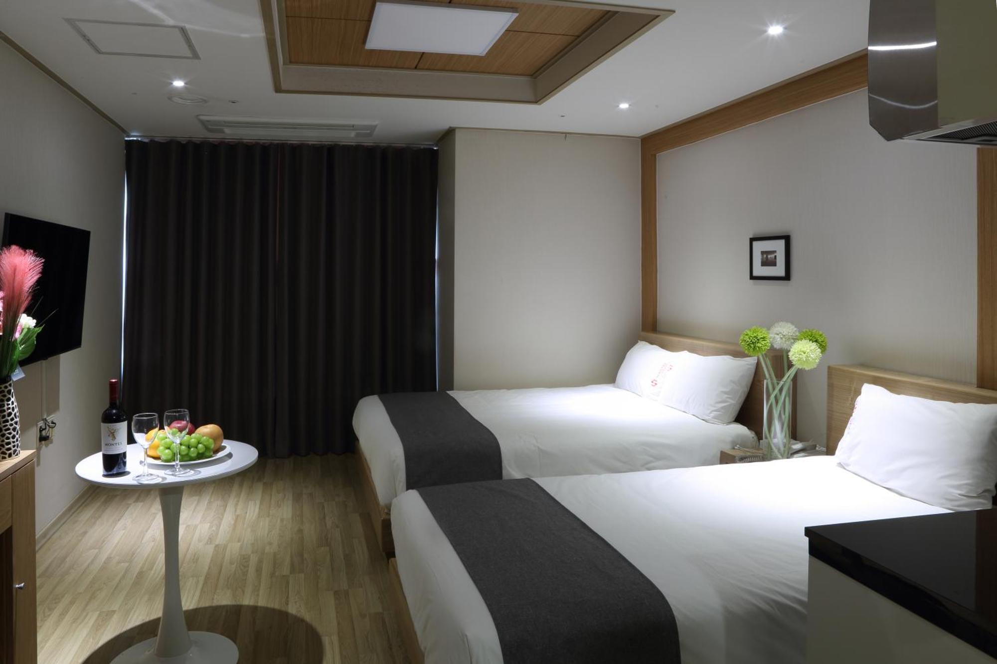 Incheon The Hotel Yeongjong Exterior foto
