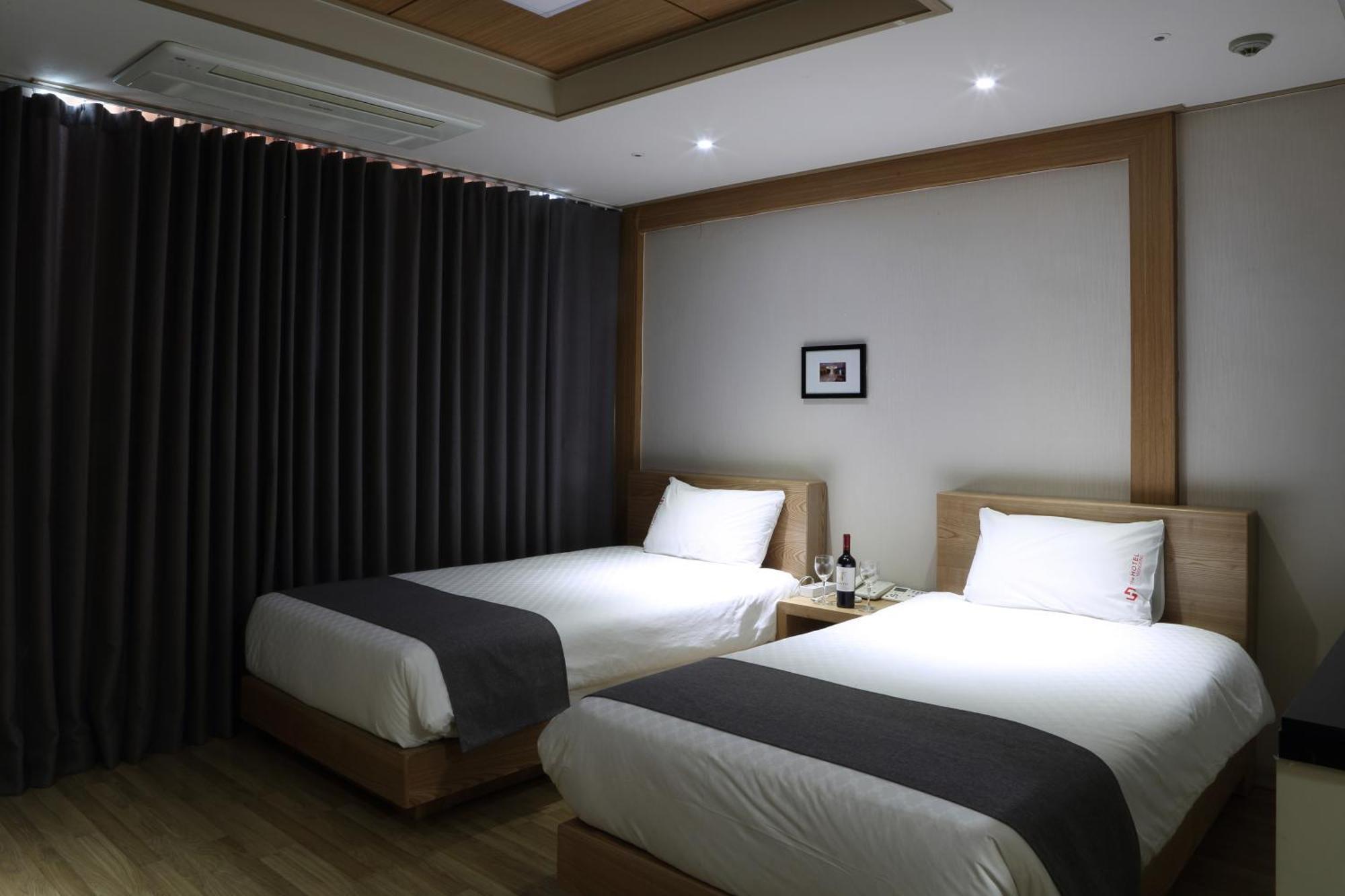Incheon The Hotel Yeongjong Exterior foto